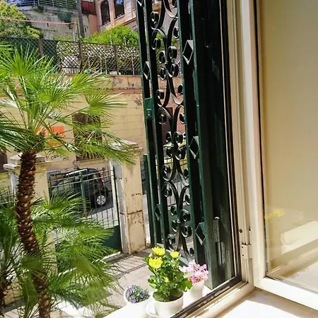 Bed & Breakfast La Casa Del Sole A Mergellina *