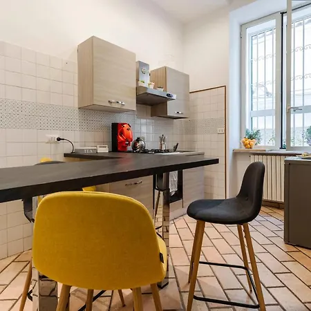La Casa Del Sole A Mergellina Naples