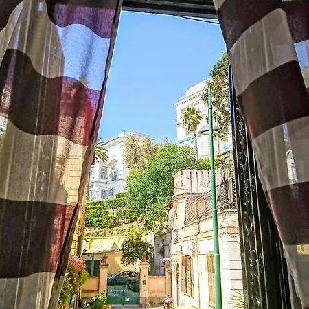 Bed & Breakfast La Casa Del Sole A Mergellina *